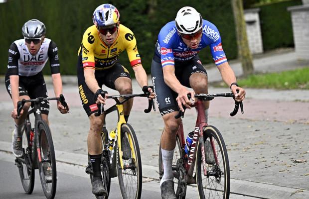 Qué carreras harán Van Aert y Van der Poel antes de Flandes y Roubaix