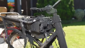 A China está substituindo as eBikes com baterias de lítio por umas mais seguras de chumbo e ácido