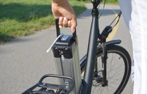 China está sustituyendo las eBike con baterías de litio por unas más seguras de plomo y ácido