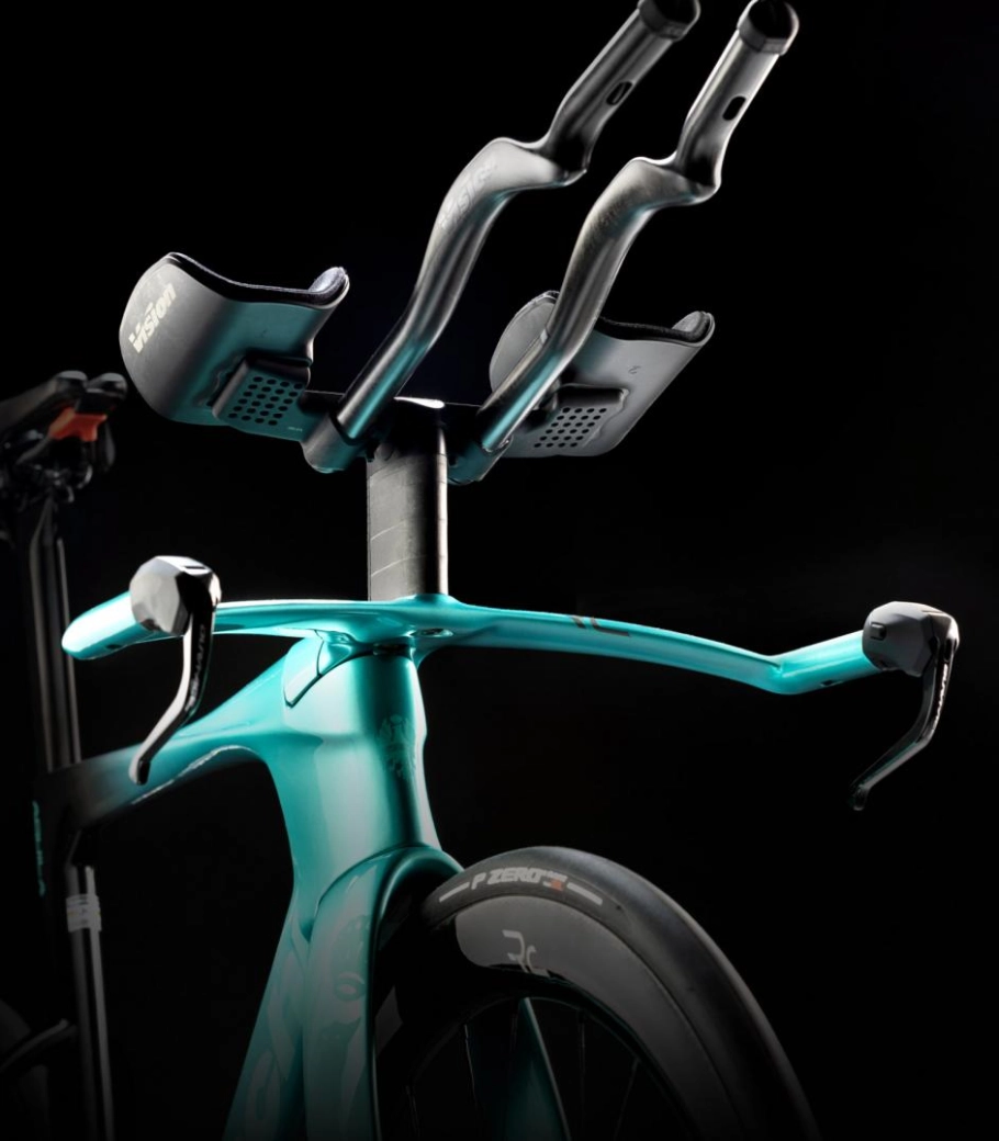 Esta Bianchi pone el punto final a los frenos de zapata en el World Tour, en 2025 solo habrá discos en competición