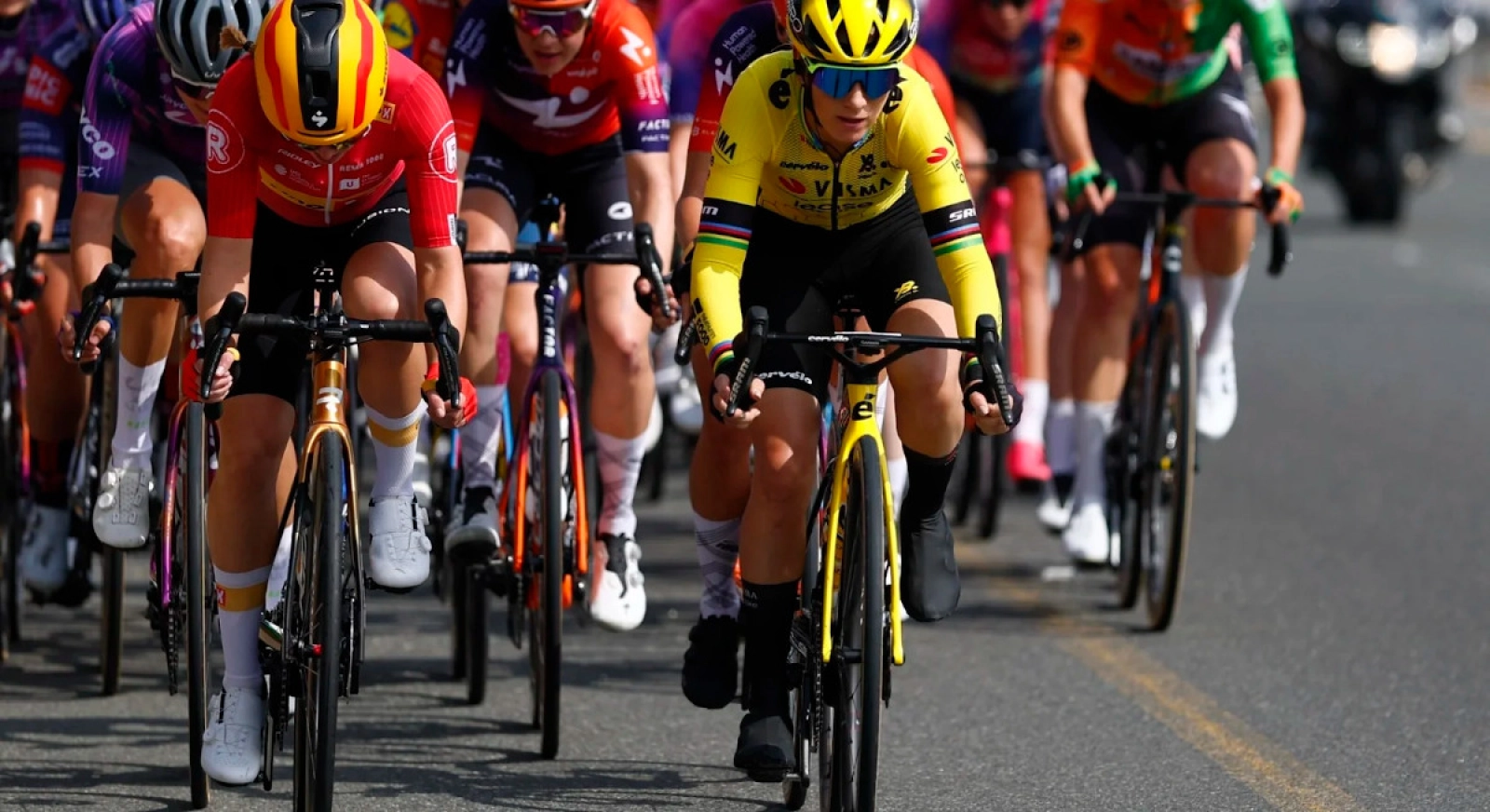 Pauline Ferrand-Prévot debuts with Visma-Lease a Bike