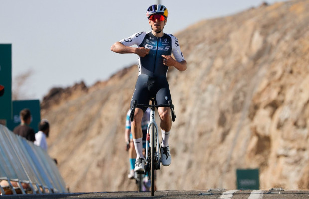 Tom Pidcock presenta su ambicioso calendario de clásicas para 2025