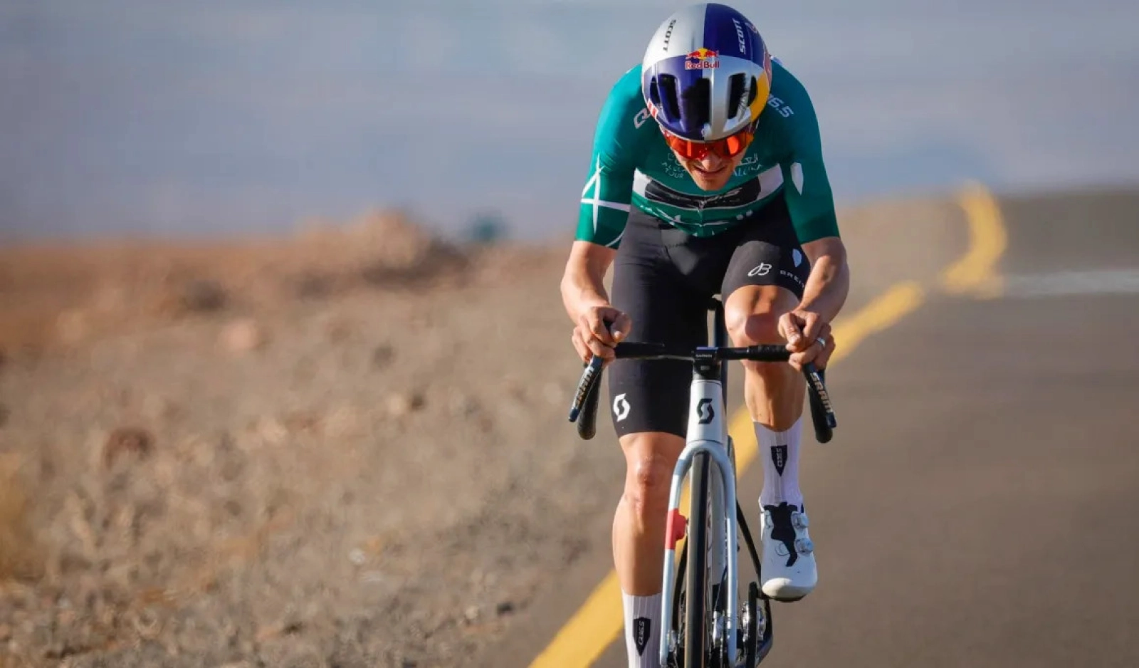 Comienza la Vuelta a Andalucía 2025 con una participación de lujo: dónde ver en directo