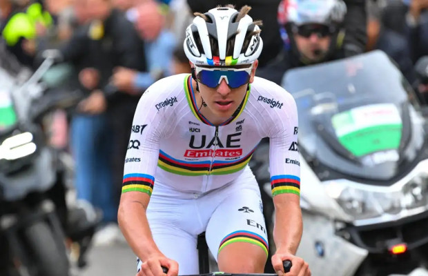 Pogacar faz sua estreia no UAE Tour