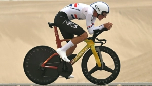 UCI bans INEOS' Kask helmet visor for time trials