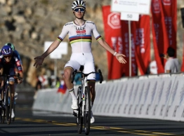 Vingeegard and Pogacar start the season tied in victories