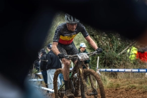 This is the Orbea Fox Factory Team from the inside: episode 1