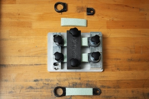 Carbon and foam to absorb vibrations and impacts, that's how the new Hope gravel cranks are