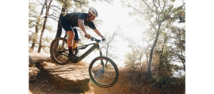 Watch out for this wild prototype of the "Extreme Lefty" fork