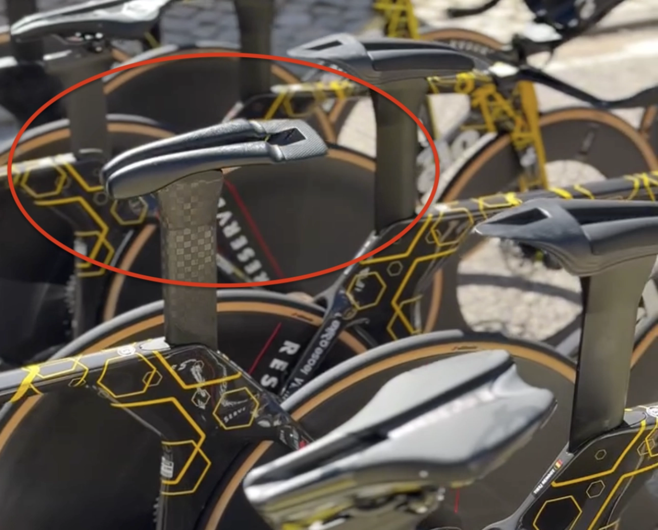 Con este diminuto sillín ganó Vingegaard la crono en Algarve