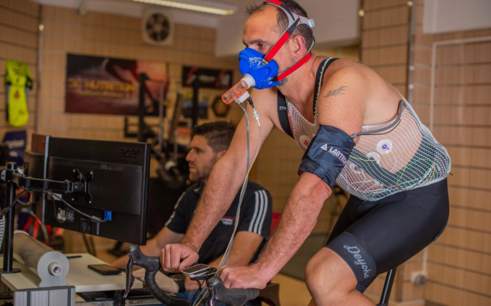 Quels sont les capteurs de respiration que l'UCI envisage d'interdire ?
