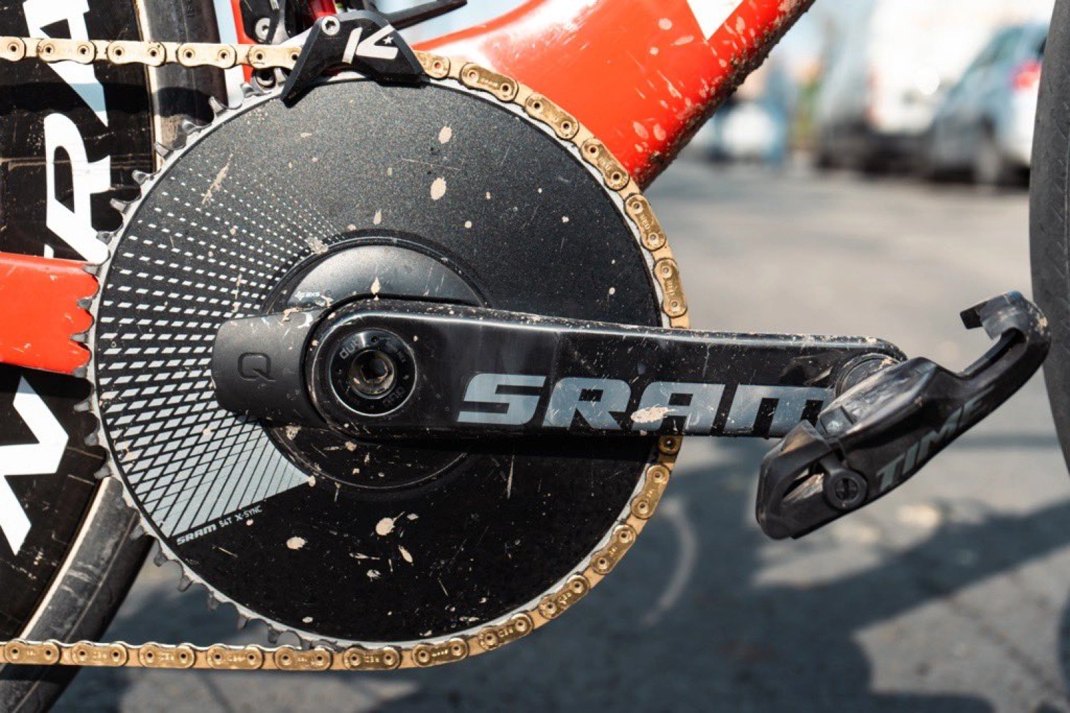 The Lidl-Trek team chooses gravel components for the Classics