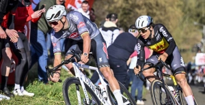 Mathieu van der Poel fait également ses débuts avec une victoire facile à l'Ename Samyn Classic