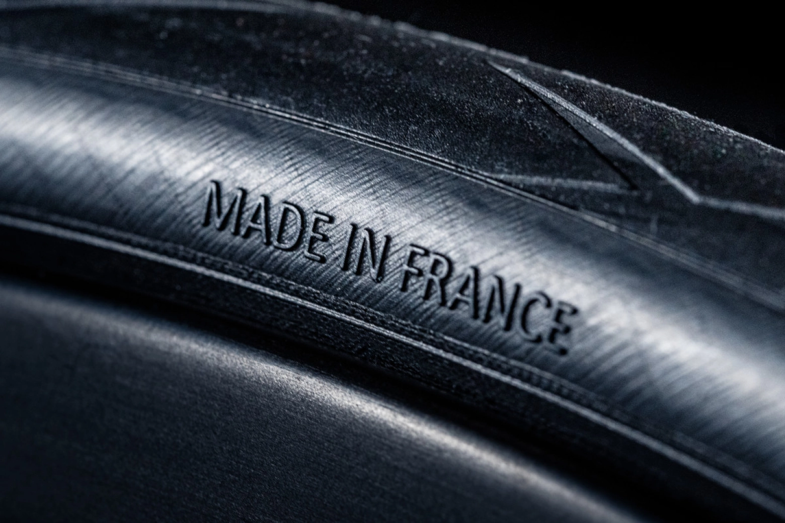 Hutchinson expands the options of its Blackbird tires with two new versions