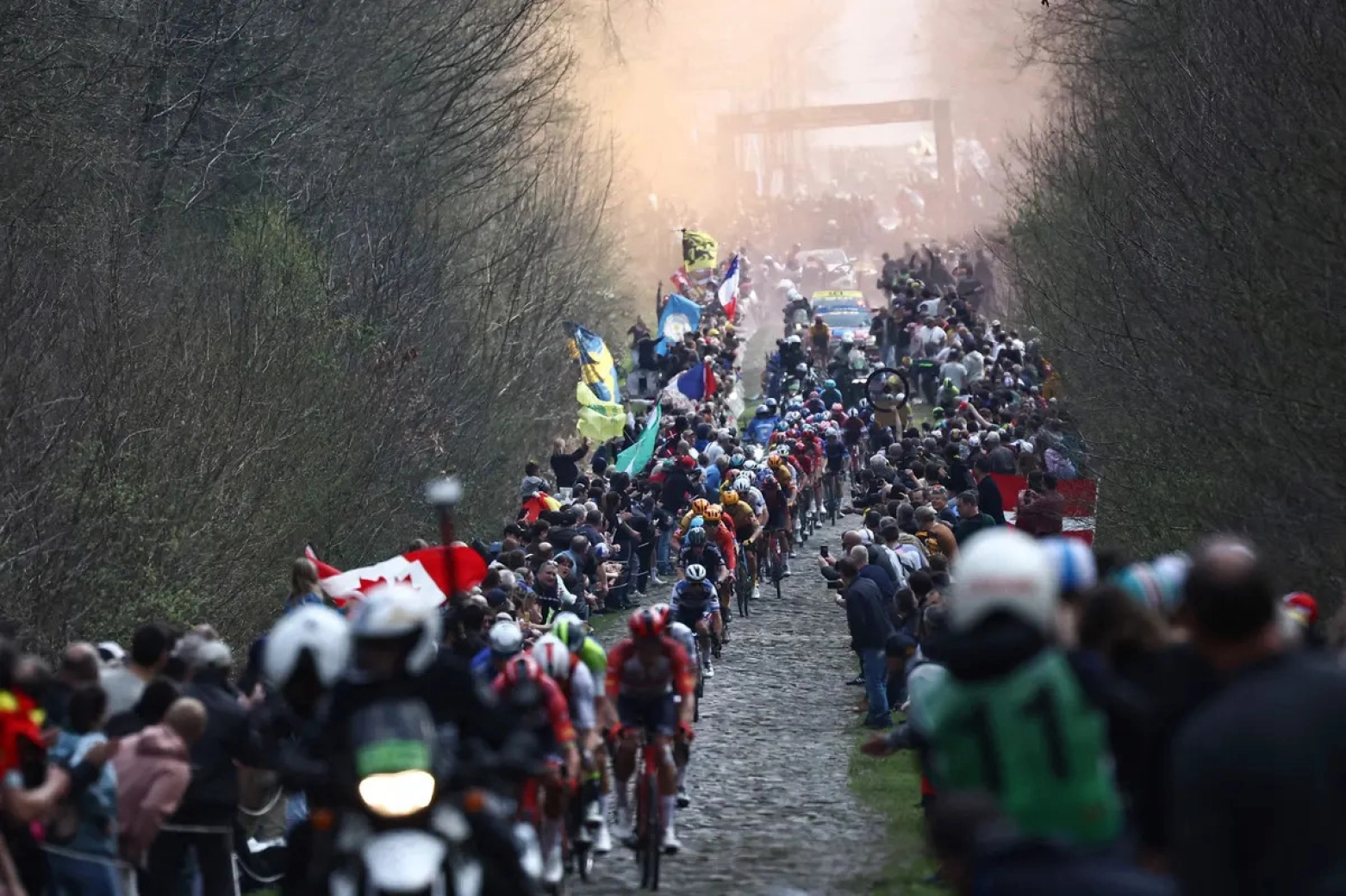 ¿Qué y cuáles son los cinco monumentos del ciclismo?