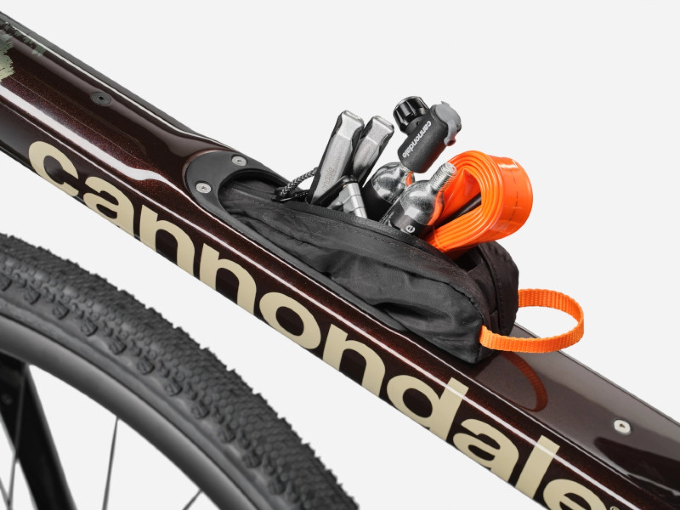 New Cannondale Topstone Carbon 2025: ready for adventure gravel riding