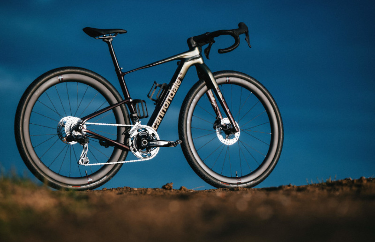 New Cannondale Topstone Carbon 2025: ready for adventure gravel riding