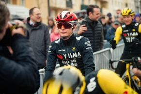 Jonas Vingegaard abandons the Paris-Nice 2025