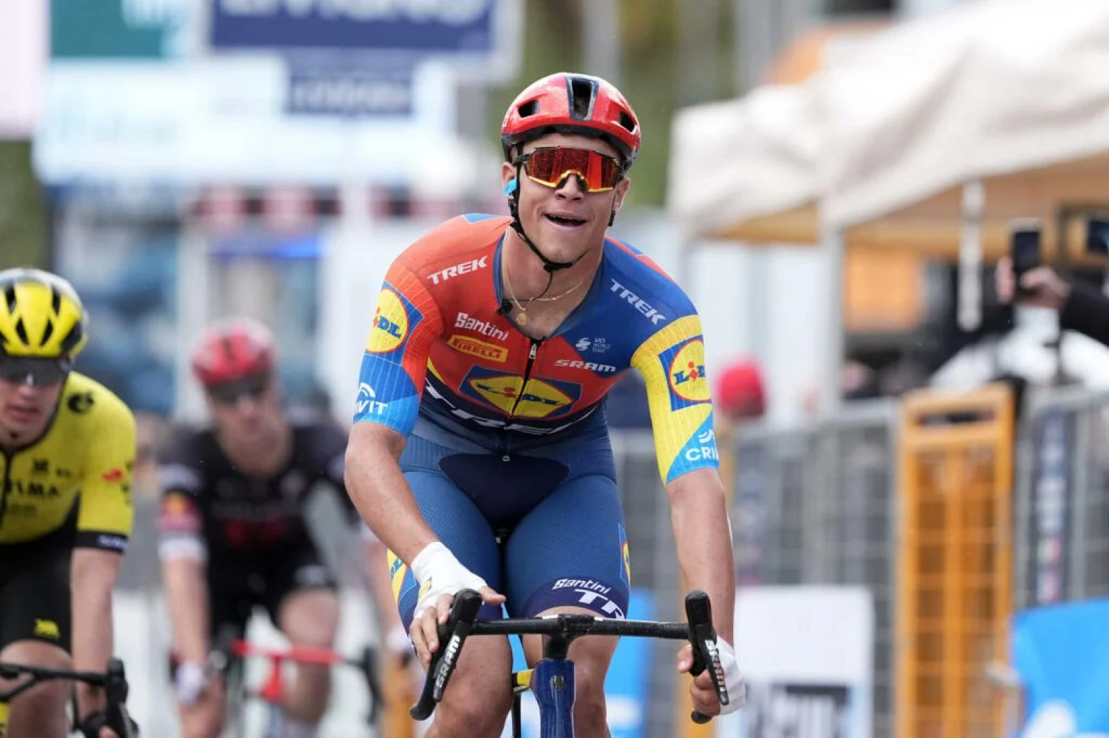 Juan Ayuso wins the 2025 Tirreno-Adriatico