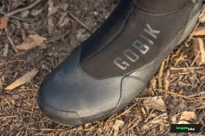 We tried the Gobik Avert: you only need some shoe covers and these are them