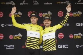 The queen stage shakes up the Cape Epic 2025: Schurter-Colombo win with authority and Langvad-Gómez do it by the minimum