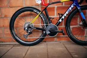What is a mullet drivetrain?