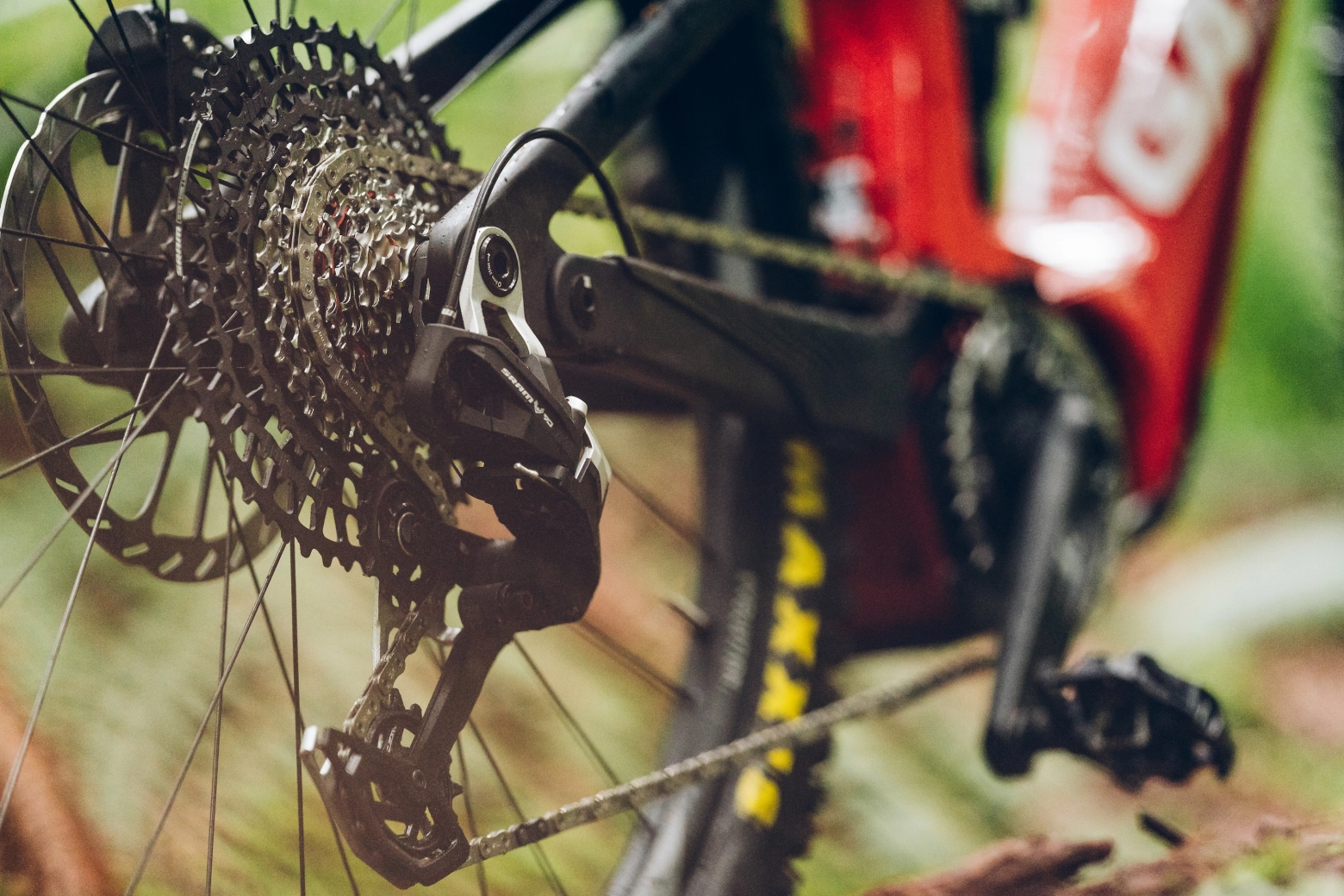 New SRAM Eagle 90 and Eagle 70: all the advantages of direct mounting come to mechanical groups