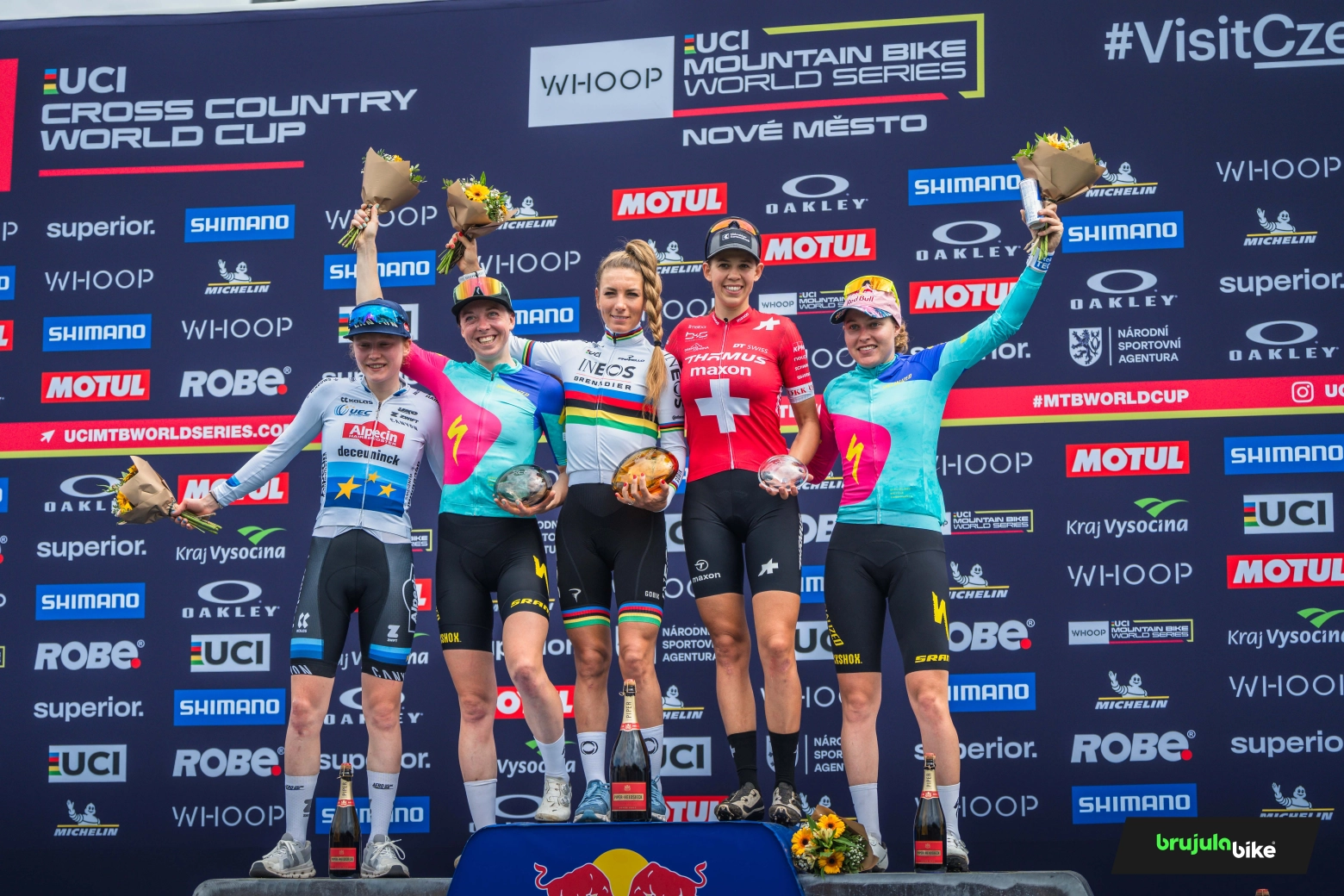 Goodbye to the iconic 5-person podium at the Mountain Bike World Cup that started 30 years ago