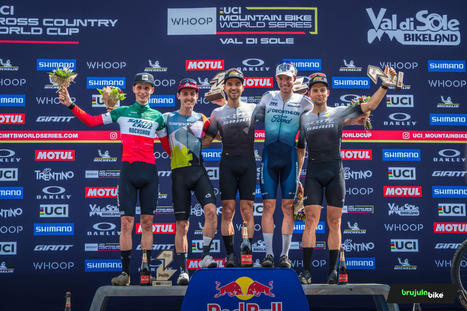 Goodbye to the iconic 5-person podium at the Mountain Bike World Cup that started 30 years ago