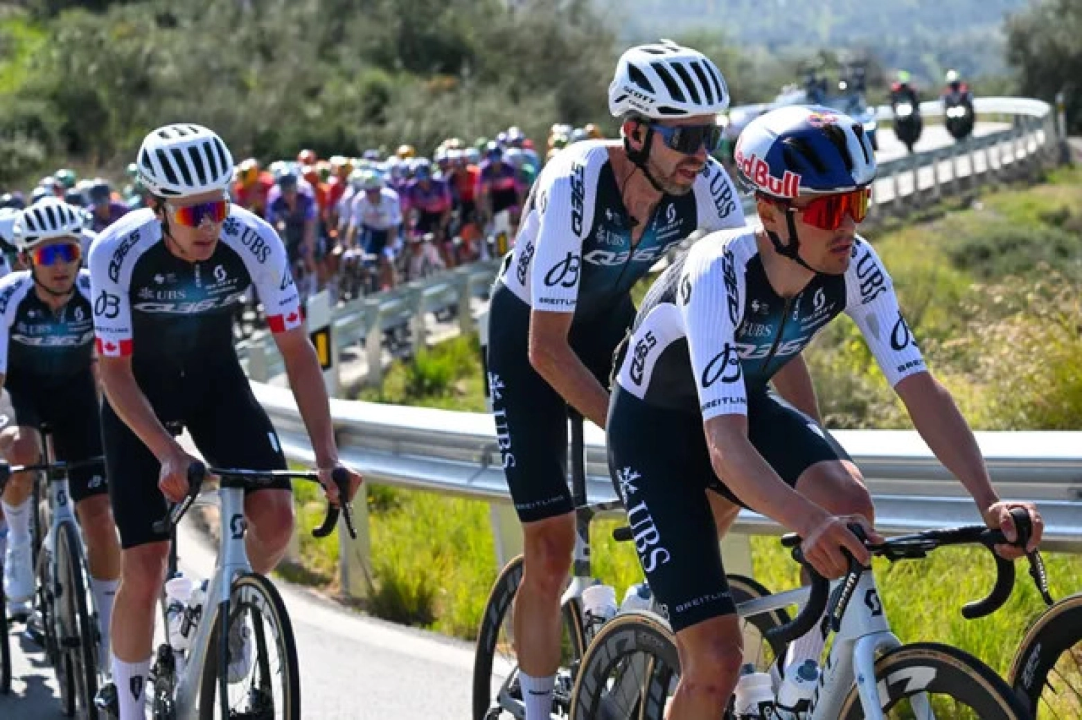 Tom Pidcock will make his debut at the Giro d'Italia in 2025