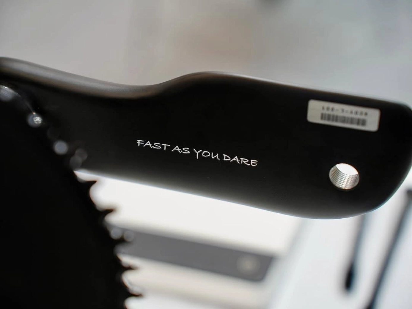 Aero cranks and a wheelset under a kilogram, that's the latest from Overfast