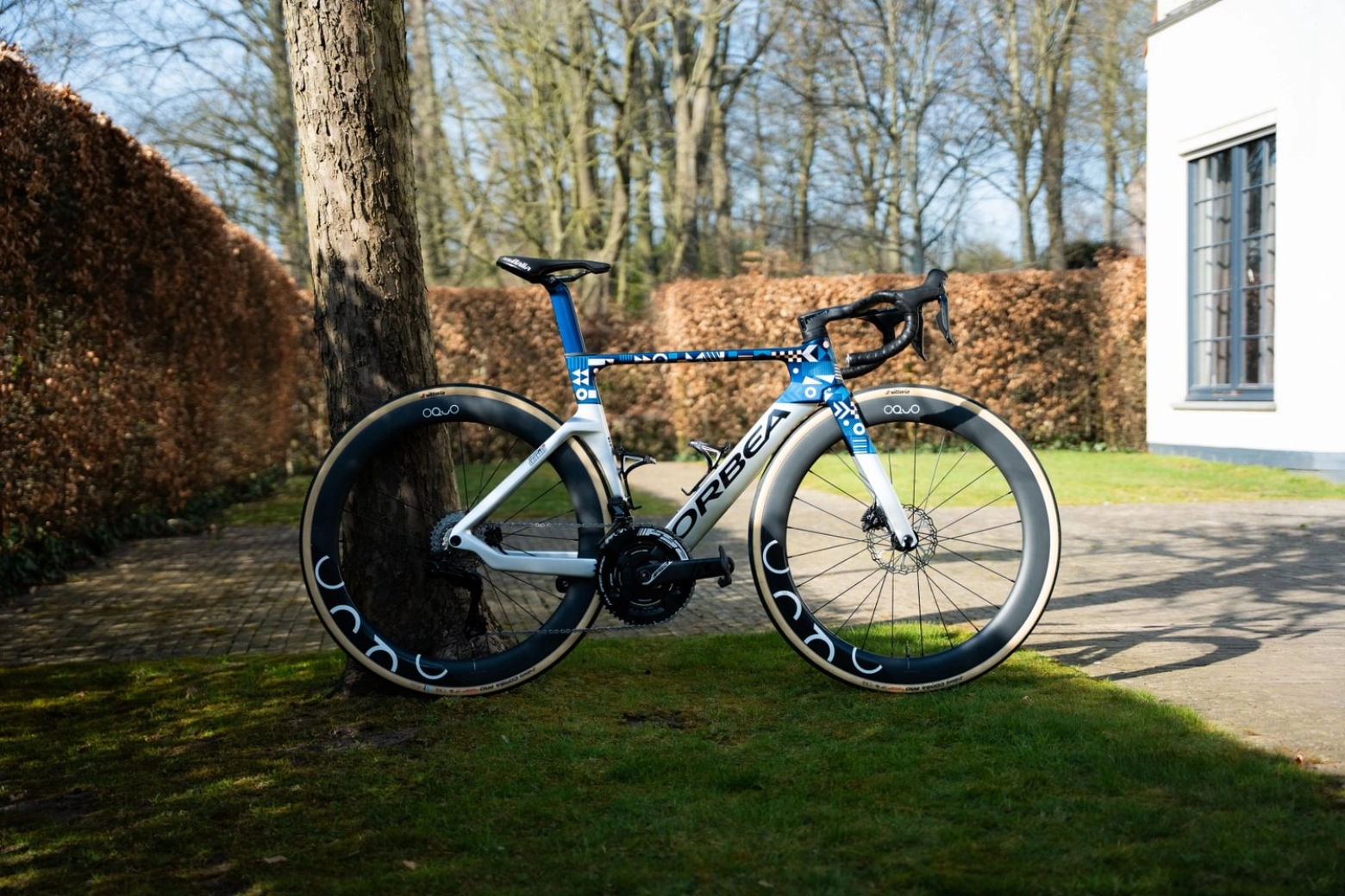 Las Orbea edición especial con las que Lotto conmemora su 40 aniversario en el Tour de Flandes