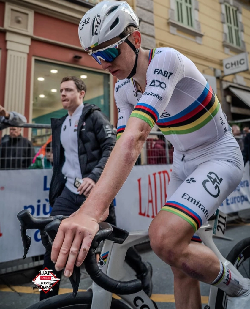 Pogacar advances his strategy for Flanders and talks about the worst side of social media