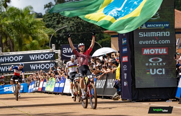 Blevins and Richards achieve the first victories of the season in the Araxá World Cup