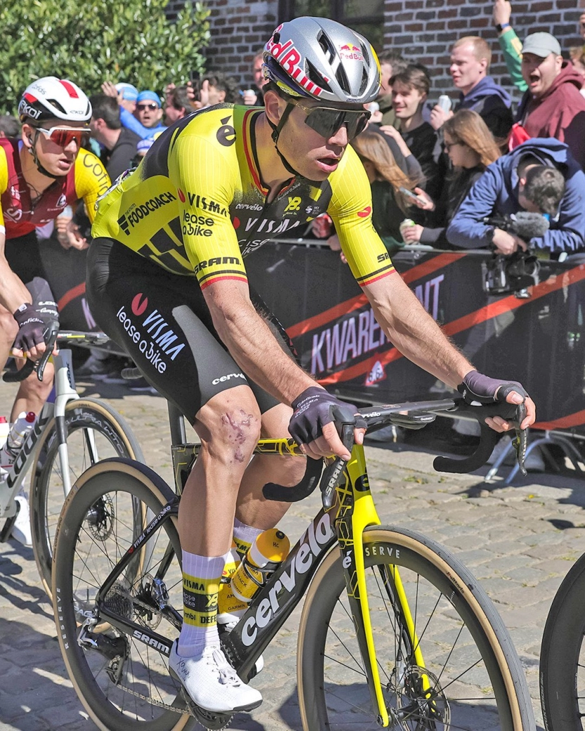 Tadej Pogacar impose sa loi pour remporter son deuxième Tour des Flandres