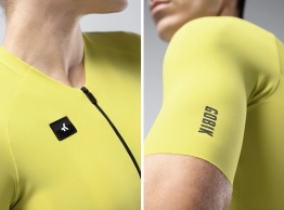 The new Gobik CX SOLID jersey with EVOFLEX fabric is one of the most recommended garments of this season