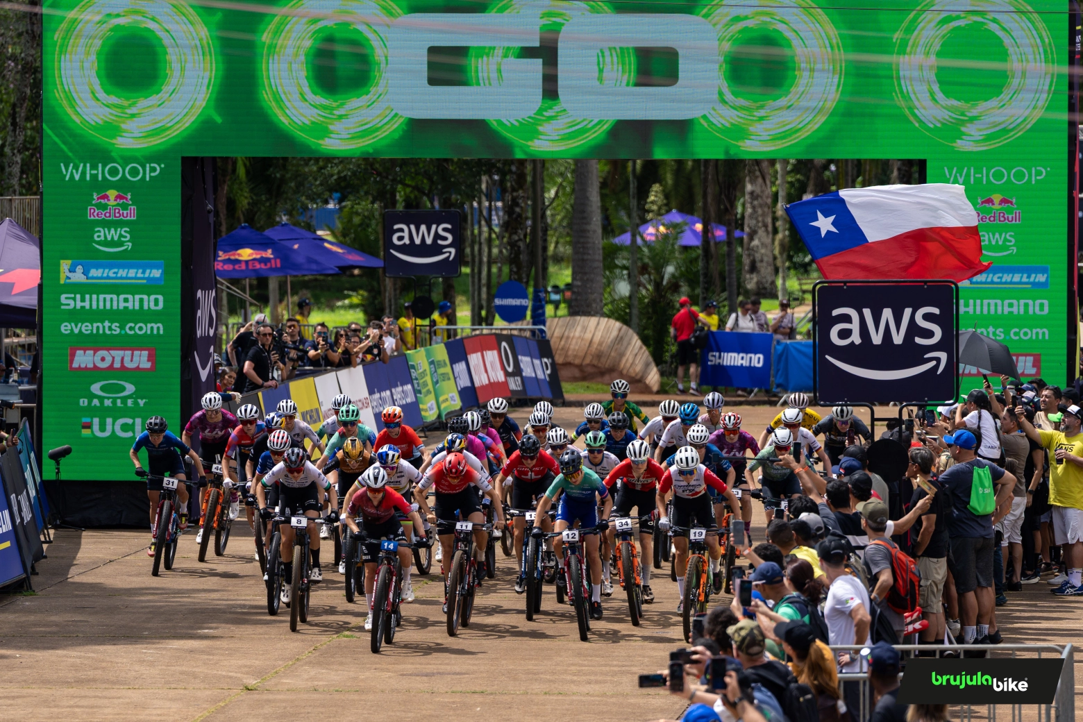 Evie Richards vence a segunda Short Track da temporada em Araxá