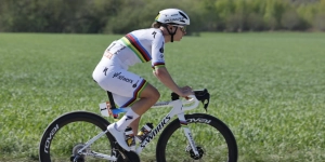Pauline Ferrand-Prévot wins the Paris Roubaix 2025: her first victory with Visma on the best possible stage