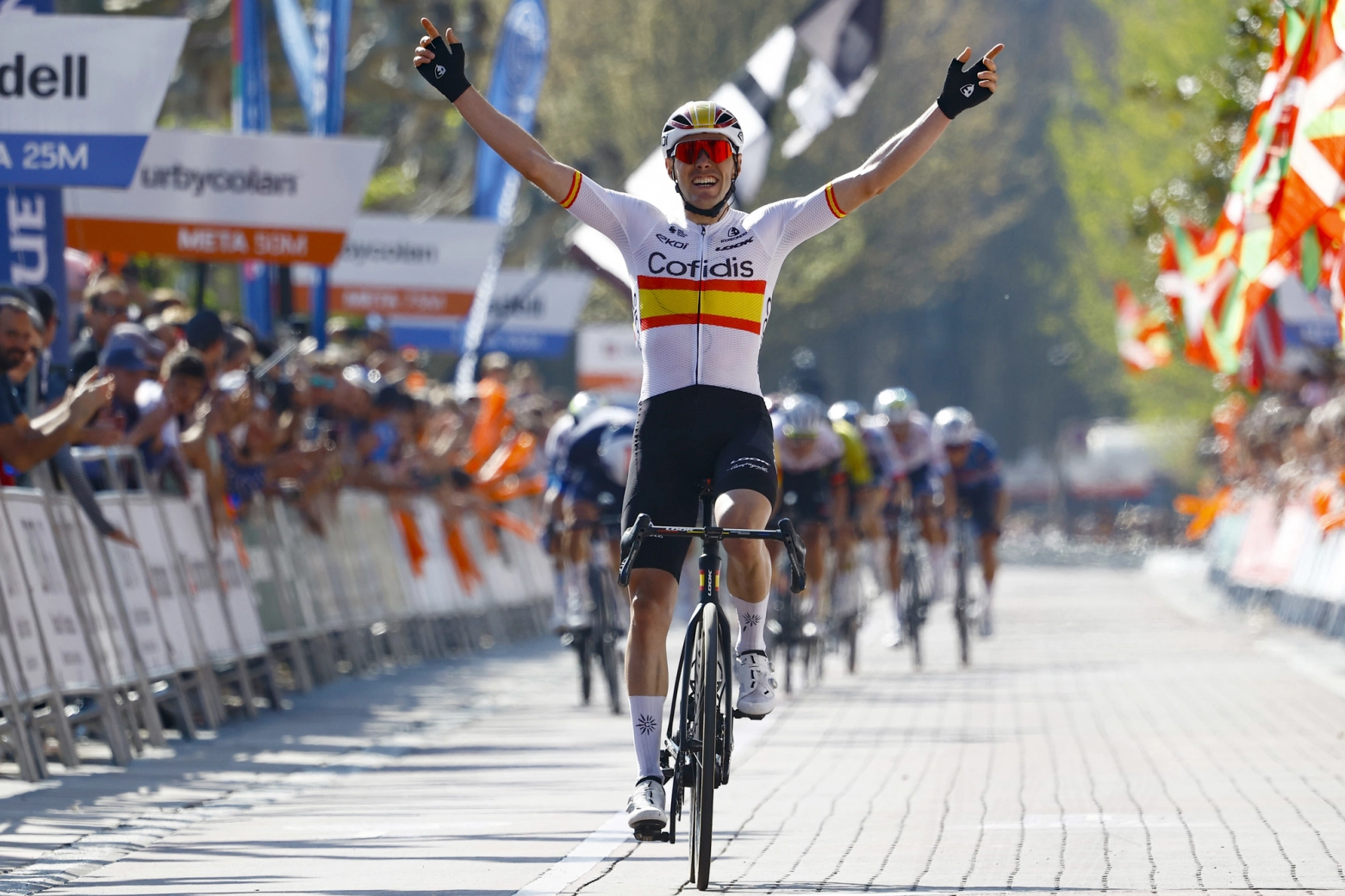 Joao Almeida fulfills the predictions and wins the Itzulia 2025