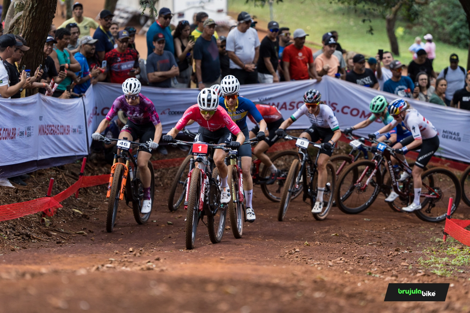Jenny Rissveds domina y gana la segunda Copa del Mundo XCO de Araxá