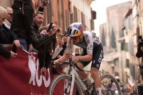 Amstel Gold Race 2025: times and how to watch the duel between Pogacar, Evenepoel and Pidcock