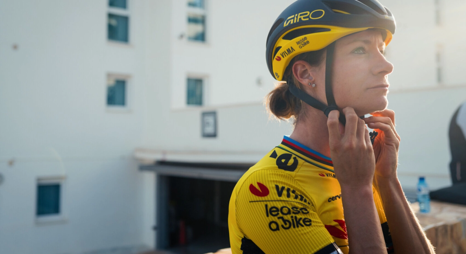 What is the Club of 100