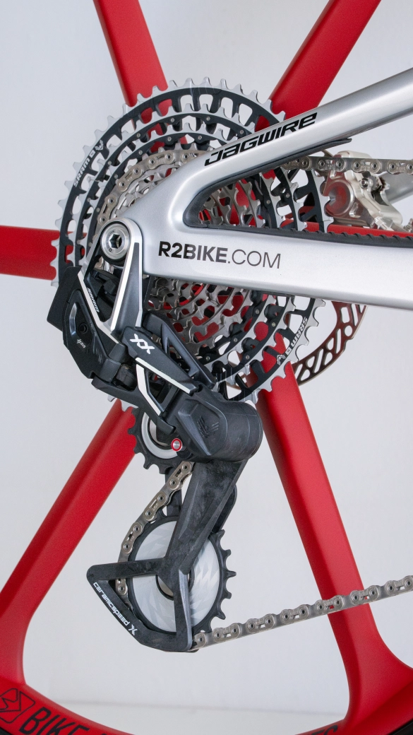 A SCOTT Spark with a Lefty fork? Only Dangerholm could be behind something like that