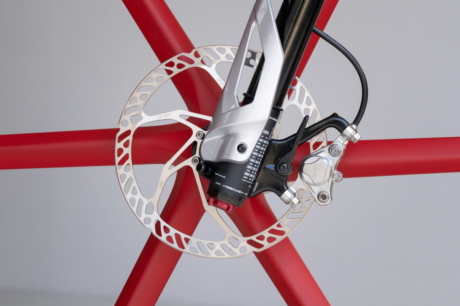 A SCOTT Spark with a Lefty fork? Only Dangerholm could be behind something like that