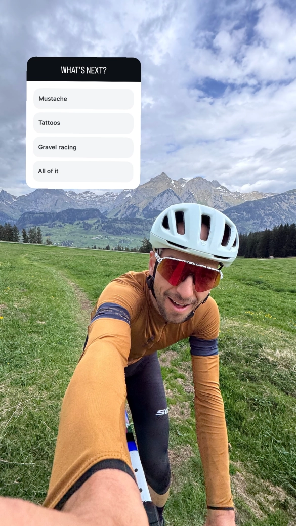 Nino Schurter makes his debut in a gravel bike and asks if he should sign up for any races