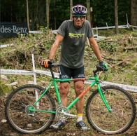 Nino Schurter explica al detalle su Scott Spark retro