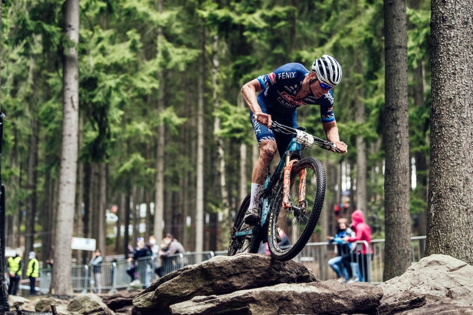 Van der Poel postpones his return to MTB by one week