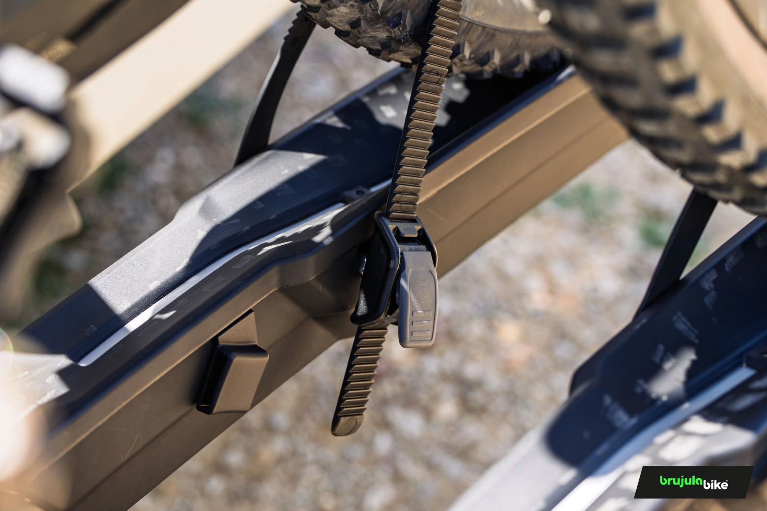 We tested the Thule EasyFold 3 bike rack, carrying two e-bikes has never been so easy and safe