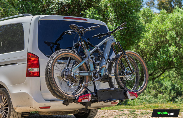 We tested the Thule EasyFold 3 bike rack, carrying two e-bikes has never been so easy and safe
