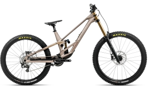 New Rallon 2026: Orbea enters the "Formula 1 of MTB" with its first DH bike